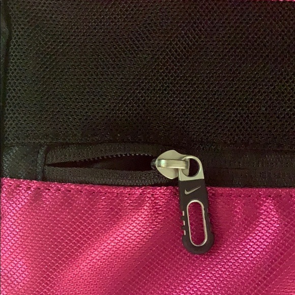 backpack - Picture 4 of 5